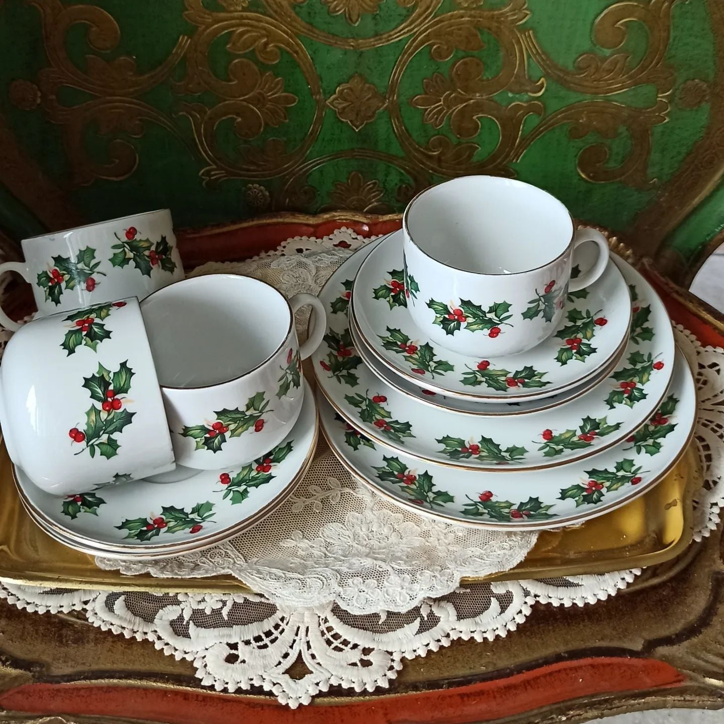 Conjunto de Porcelana  Natalino com 12 Peças